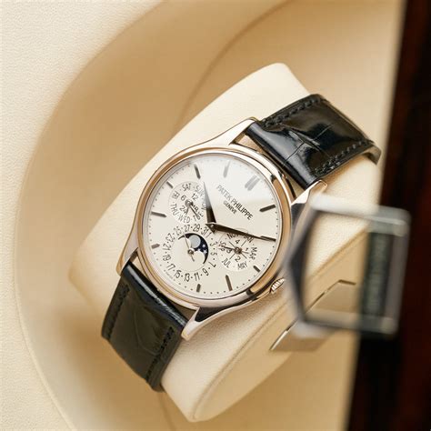 patek philippe oro bianco|Patek Philippe Perpetual Calendar 5140G.